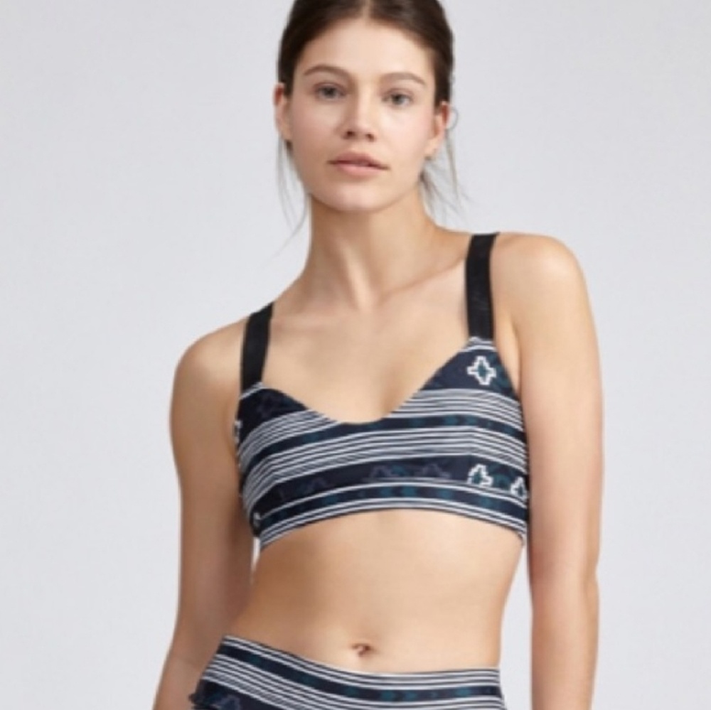 Nwt The Upside Berber Crop Top Dance Bra Size Xxs